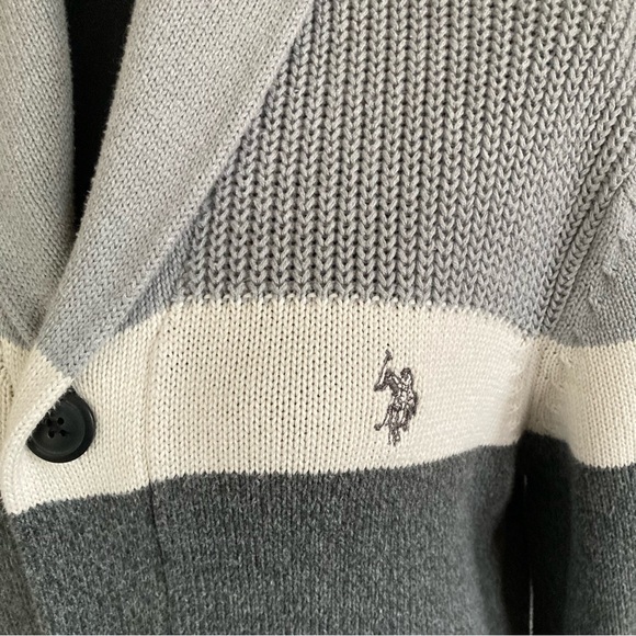 US Polo Assn Men’s Grey Stripe Cardigan Collared Button Down Embroidered Logo - Picture 8 of 11